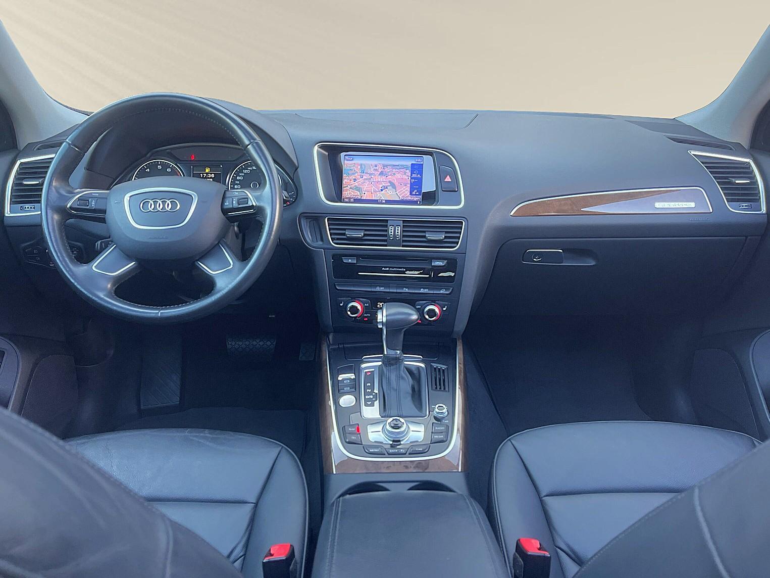 Audi Q5 2.0 TFSI S-tronic quattro XENON PANO NAVI RFK