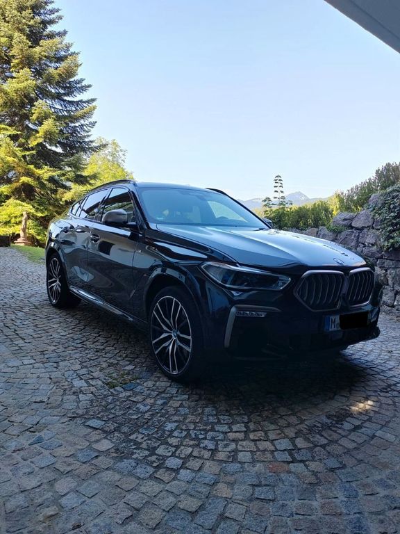 BMW X6 M50