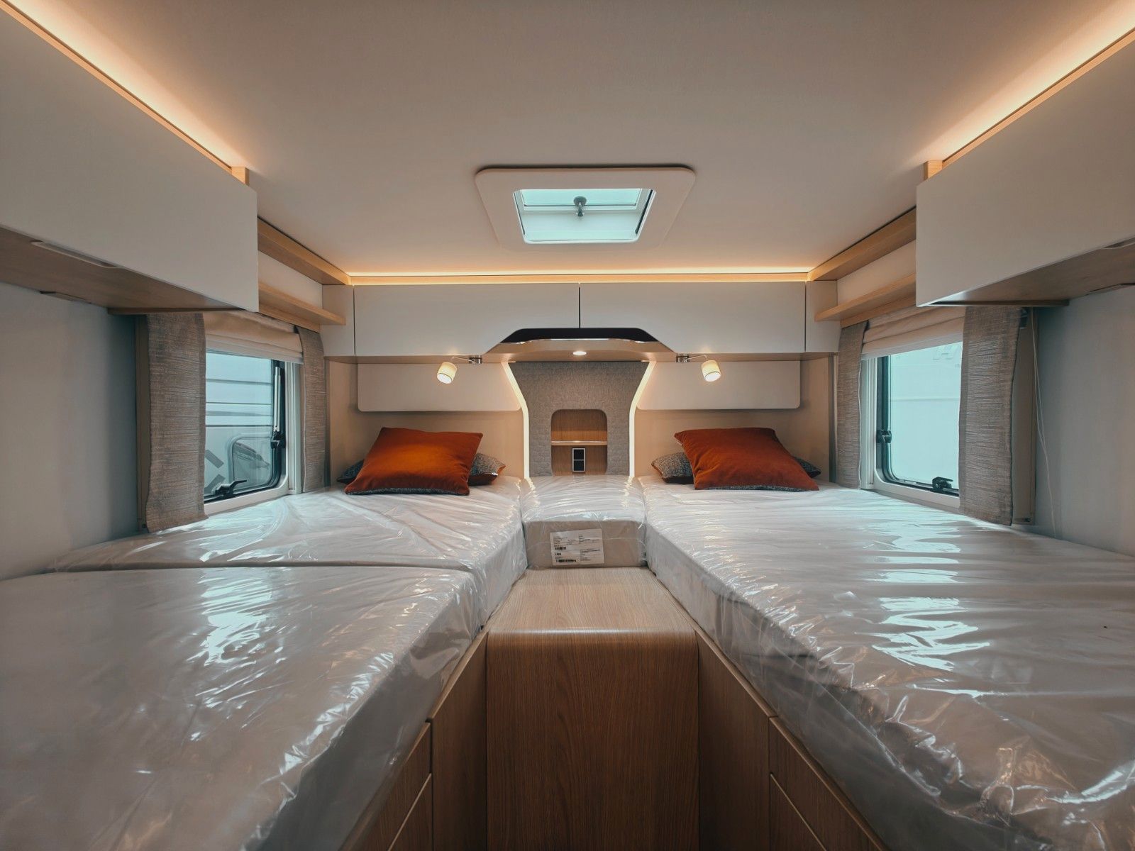 Fahrzeugabbildung HYMER / ERIBA / HYMERCAR B - KLASSE ML I 780 MASTERLINE NEU! MODELL  2025
