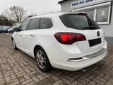 Opel Astra J Sports Tourer Innovation - Opel Astra: J Innovation