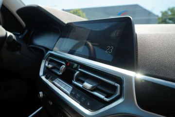Fahrzeugabbildung BMW 320 d Sport Line*Aktiv Stop & Go*NETTO EXPORT