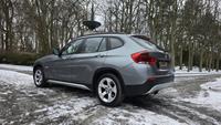 BMW X1 18 -Automatik-1Hand-Navi-Xenon