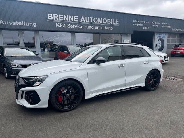 Audi RS3 RS 3 Sportback 2.5 TFSI quattro V-Max Voll