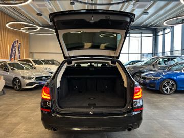 MYAUTOCENTER – Gebraucht- und Jahreswagen mit Werkstattservice in Pfaffenhofen BMW 530d Touring xDrive *KAM*NAVI*LIVECOCKPIT*LED*