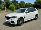 BMW X5 xDrive30d - - BMW X5 in Köln
