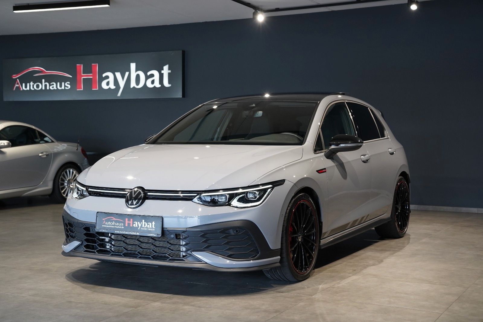 Volkswagen Golf GTI CS Perf Akra-IQ-Pano-ACC-HG Motorsport foto 3