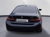 BMW 330i xDrive M Sportpaket Innovationsp. - BMW 330 mit Benzin-Antrieb: Limousine, 330i Xdrive