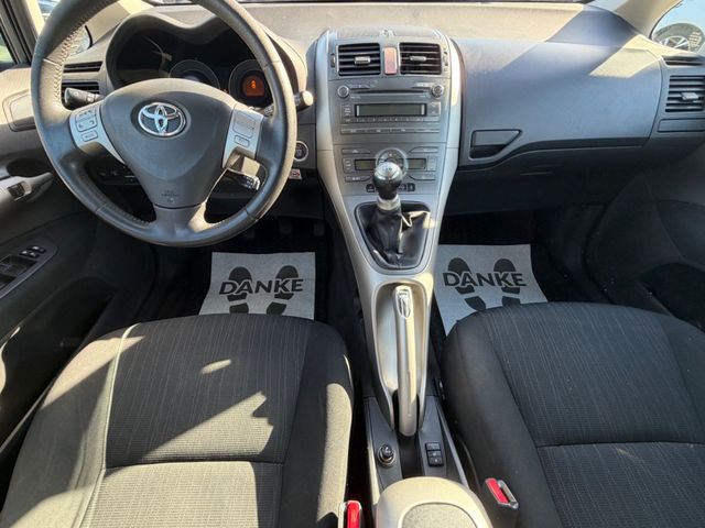 Toyota Auris  Luna / AHK / Klimaaut