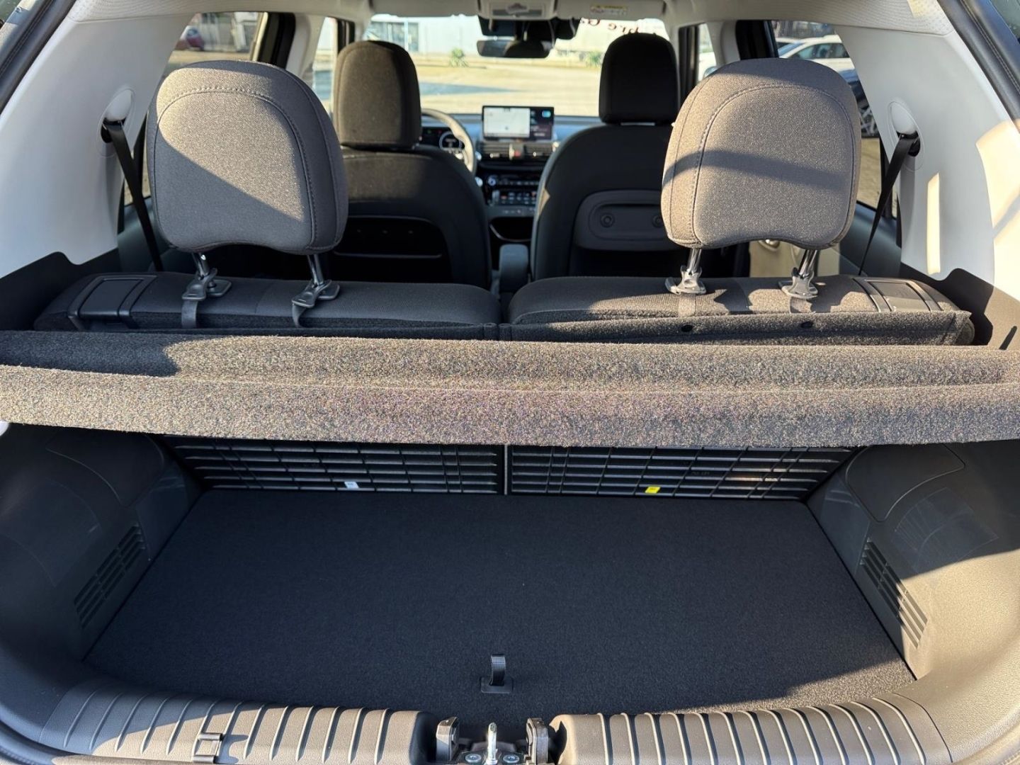 Fahrzeugabbildung Hyundai INSTER Prime (49 kWh) inklusive Navigation Allwe