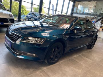 Skoda Superb Lim. L&K *Pano*Xenon*Kamera*