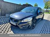 Volvo C30 1.6 D Drive Momentum - gebrauchte Volvo C30 aus dem Jahr 2010