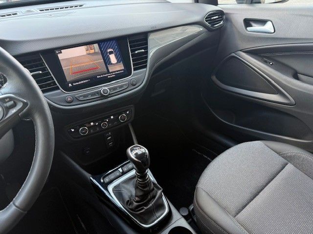 Fahrzeugabbildung Opel Crossland Elegance 110PS Kamera/Navi/Allwetter!
