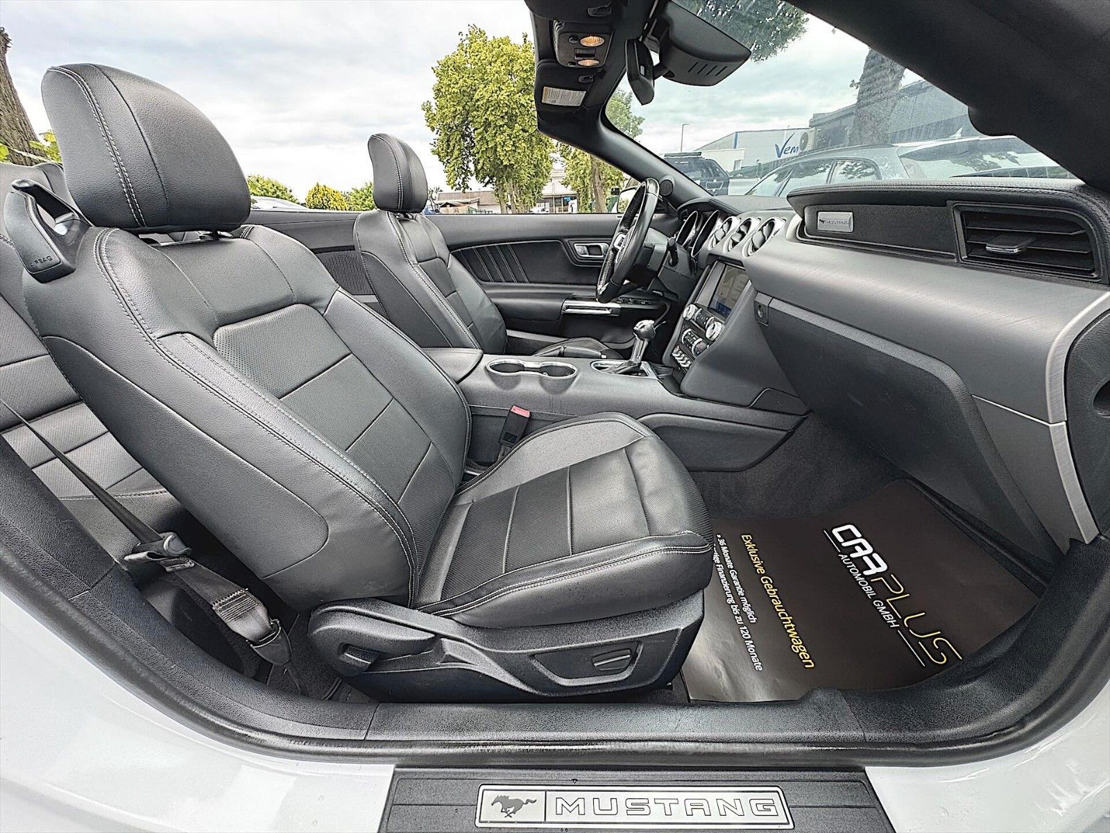 Fahrzeugabbildung Ford Mustang Shelby GT 500 Sport Cabrio Premium LED