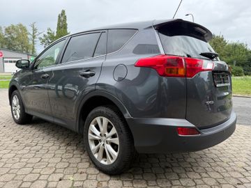 Toyota RAV 4 - 8