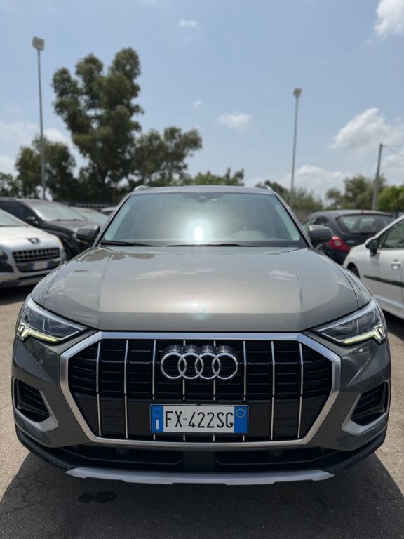 Image of Audi Q3