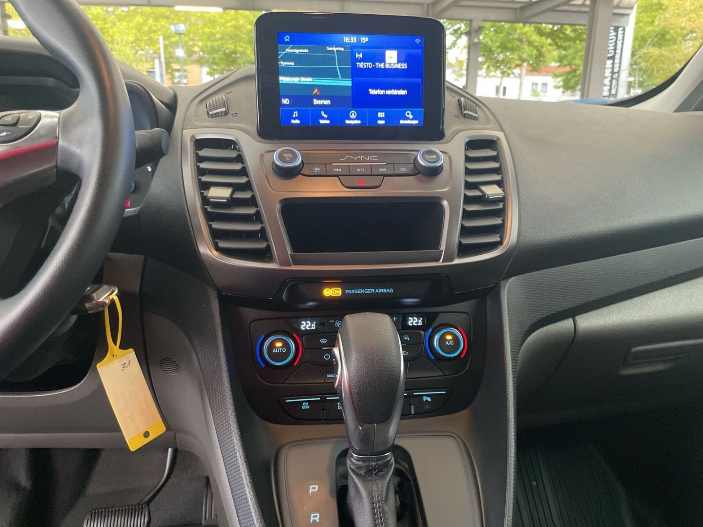 Fahrzeugabbildung Ford Transit Connect Kasten lang Trend 1.5 EcoBlue 12