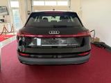 Audi e-tron 50 quattro basis - scheckheftgepflegte Audi e-tron