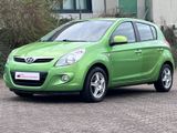 Hyundai i20 Classic Klima - Hyundai i20: Grün