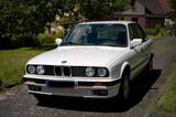 BMW E30 318 - BMW aus 1990: E30