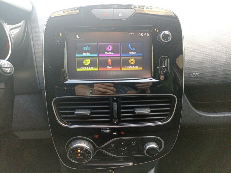 Fahrzeugabbildung Renault Clio IV 1.2 16V  Limited