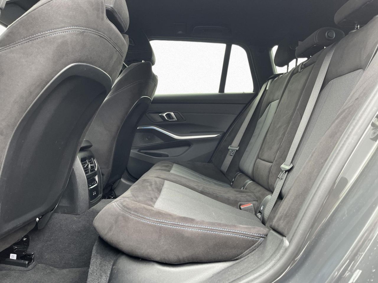 BMW 320 - Bild 18