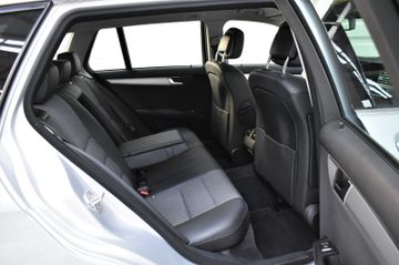 Mercedes C 180 - 12