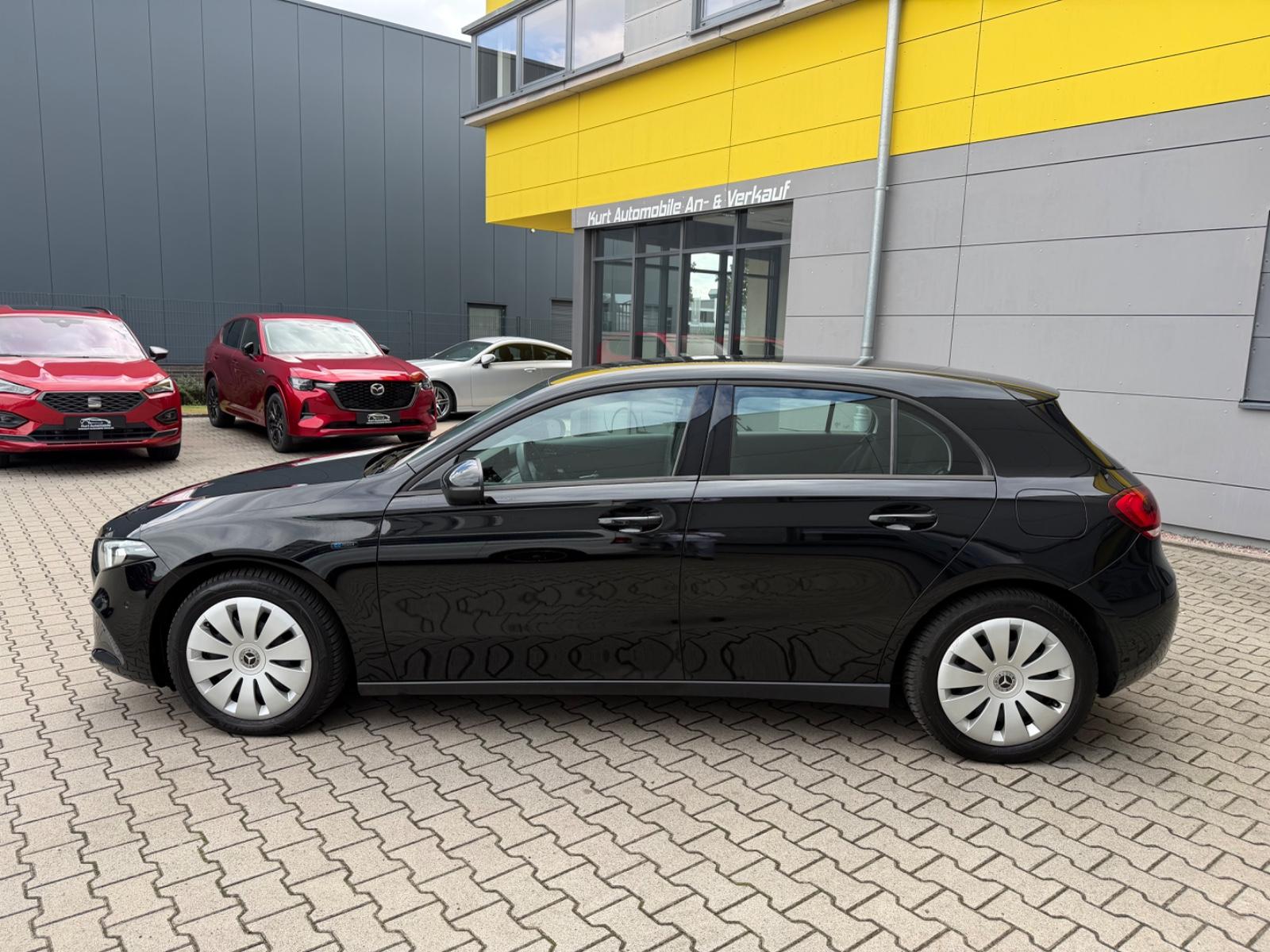 Mercedes-Benz A-Class e/HYBRID/PLUG IN/KAMERA/SHZ/NAVI/KLIMAA*, миниатюра 4