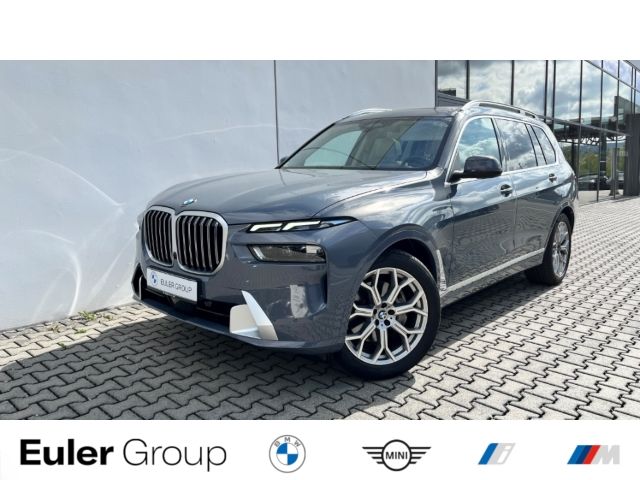 Image of BMW X7