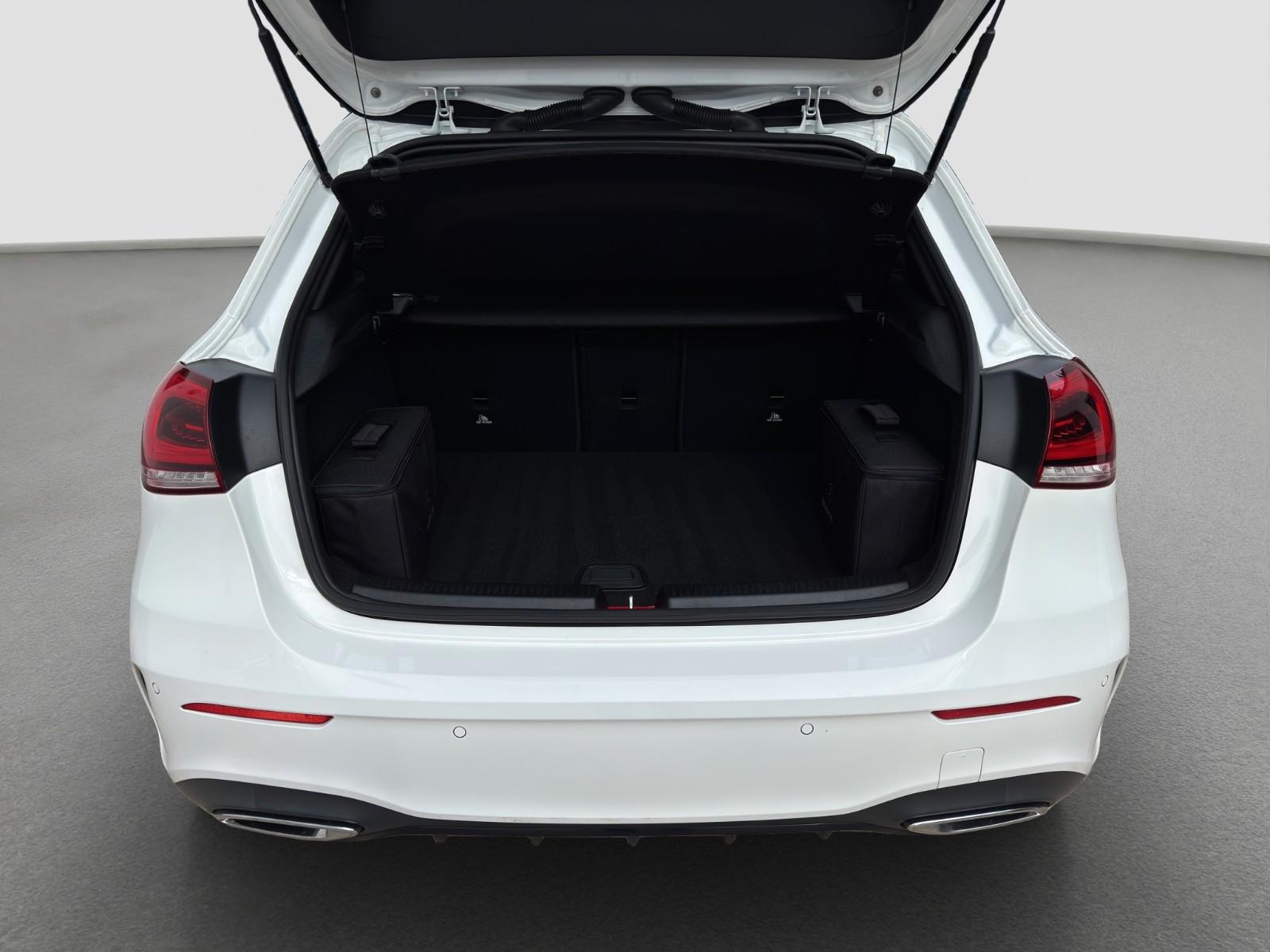 Mercedes-Benz A 250 e 8G-DCT AMG Line Night|LED|Panorama|Leder