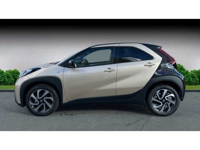 Fahrzeugabbildung Toyota Aygo X 1.0 Teamplayer Autom.+Kamera+uvm.