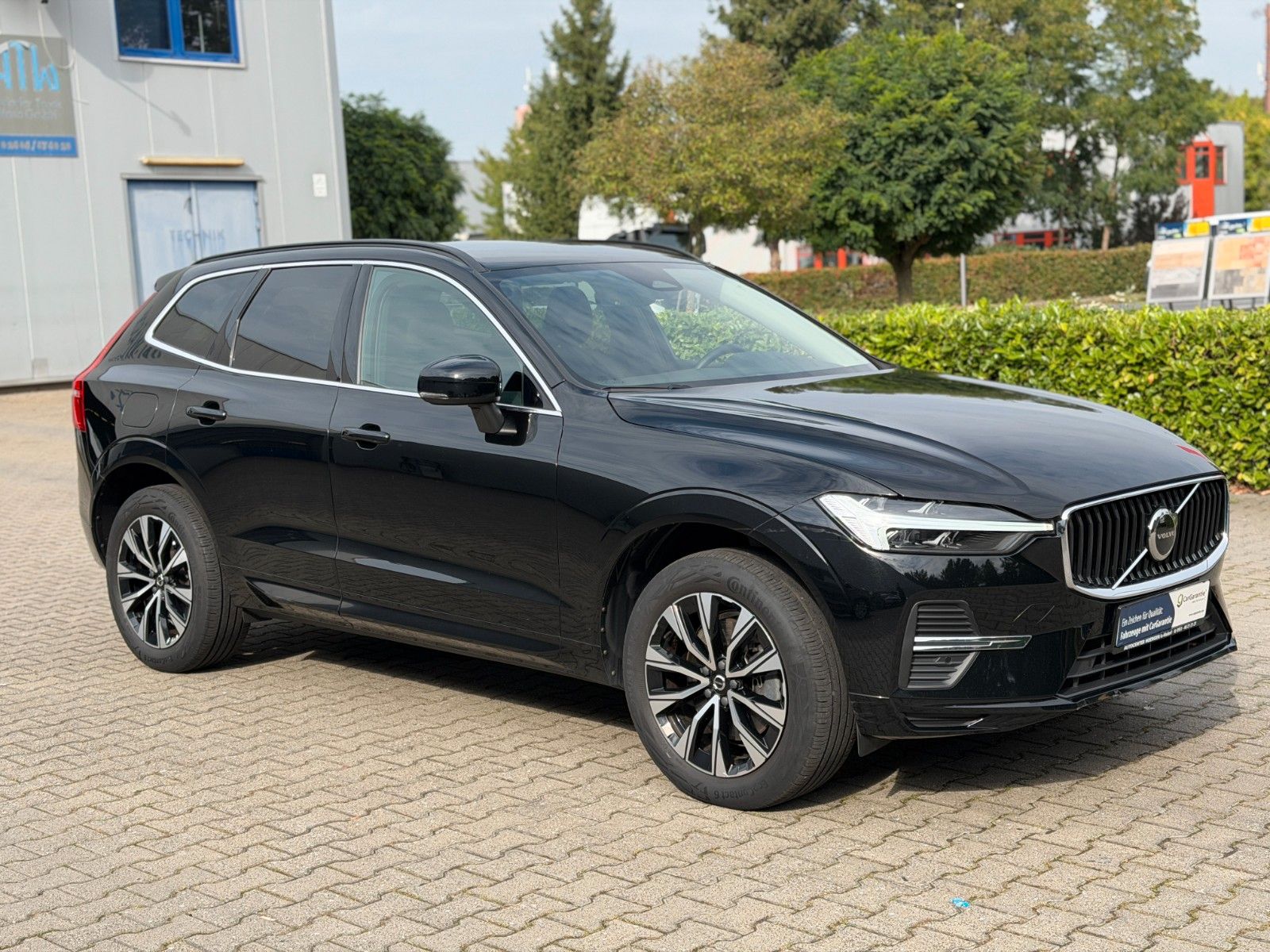 Volvo XC 60 Core 2WD Garantie*1.Hand*Keyless*Virtual*