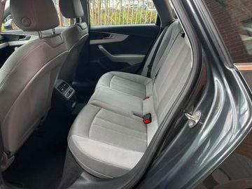 Audi A4 - 5