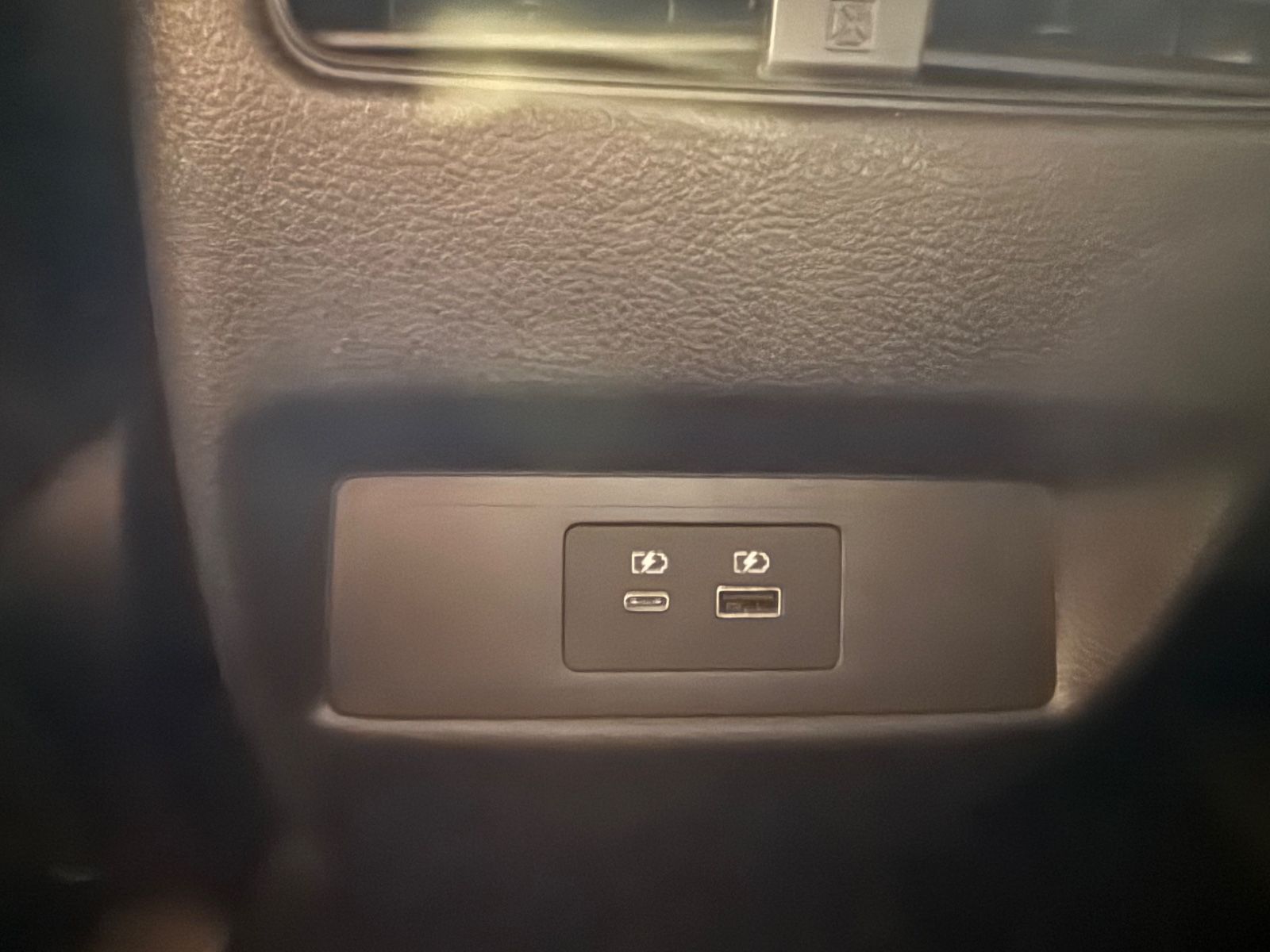 Fahrzeugabbildung Nissan Qashqai Tekna MHEV Autom.;Headup,Leder,17.136 km