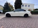 Mercedes-Benz 220 CDI, 2011, Automatik Avantgarde - weiße Mercedes-Benz 220