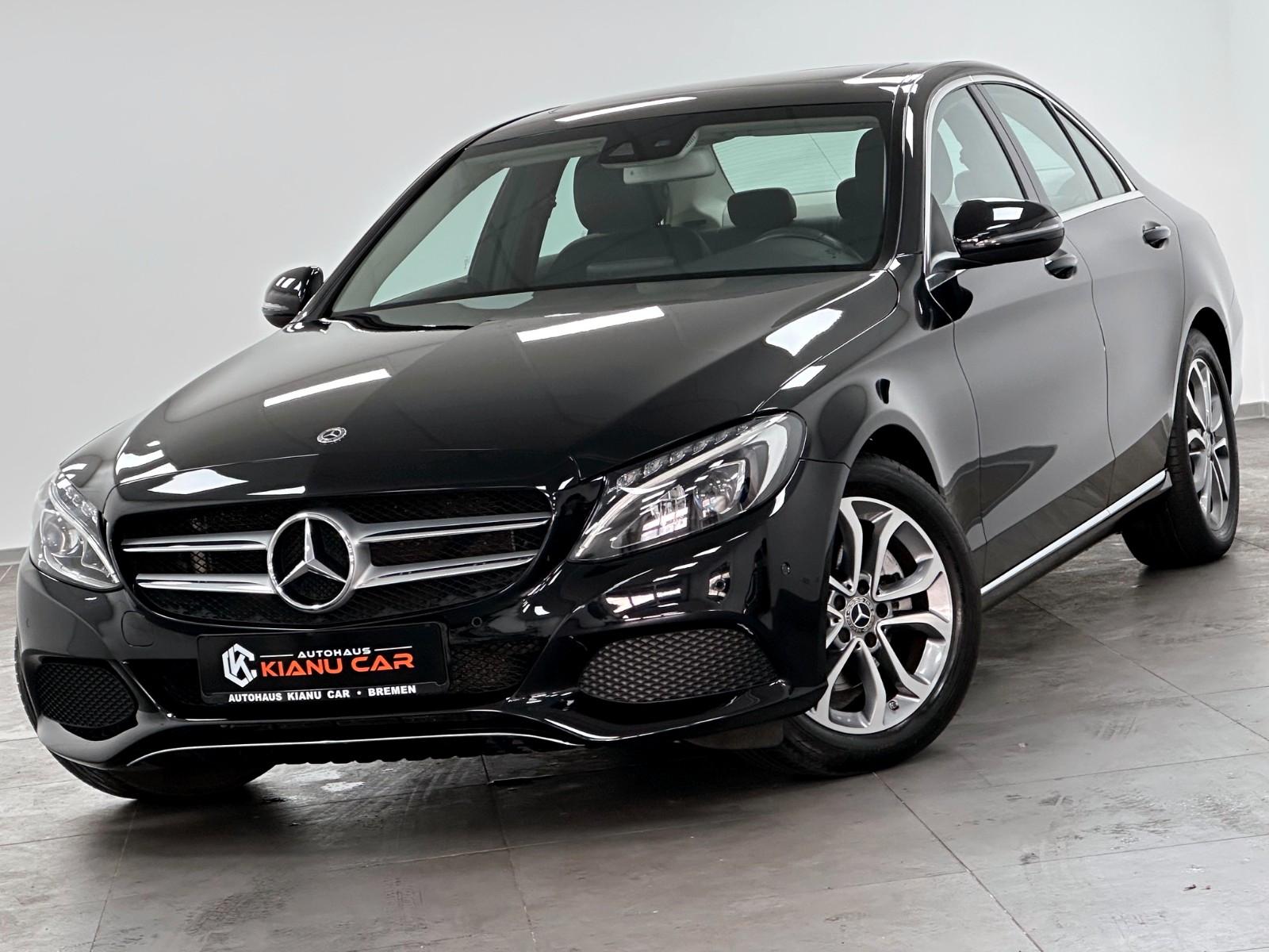 Mercedes-Benz C 200 CGI NAVI.KAM.AHK.PDC.SCHIEBEDACH.TEILLEDER