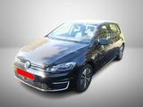 Volkswagen Golf 36 kWh Elektro*Wärmepumpe*CCS*ACC*Winter*N - mit Elektro-Antrieb: Schwarz, Wärmepumpe