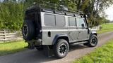 Land Rover 110 LIMITED EDITION ADVENTURE 7 SITZE - Land Rover Defender: Limited Edition