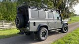 Land Rover 110 LIMITED EDITION ADVENTURE 7 SITZE - Land Rover Defender: Sitze