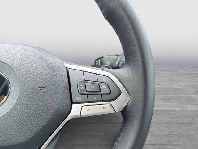 Golf VIII COMFORTLINE 1.0 TSI DSG NAVI REAR VIEW