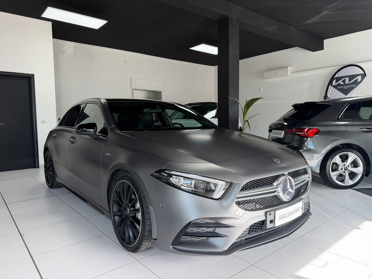 Mercedes-Benz Mercedes-benz A 35 AMG 4Matic Race Edition imagem 3