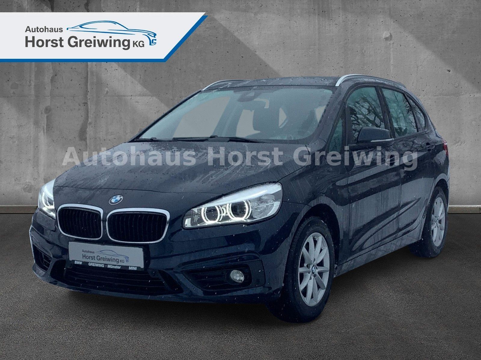 BMW 218d Active Tourer Pano,Navi,LED,Parkass,Sports.