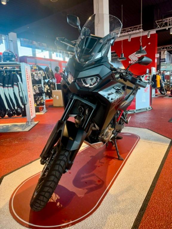 Honda CRF1100 A3R ES AFRICA TWIN **Top Angebot**