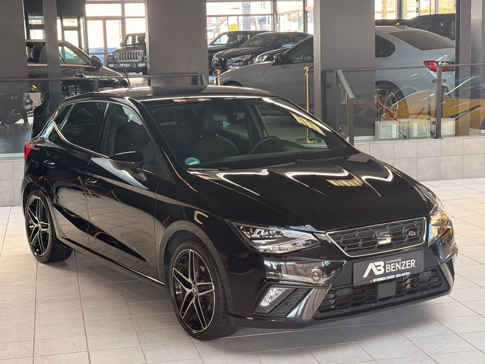 Fahrzeugabbildung SEAT Ibiza FR/ACC/KAMERA/LEDER/APPLE/LED