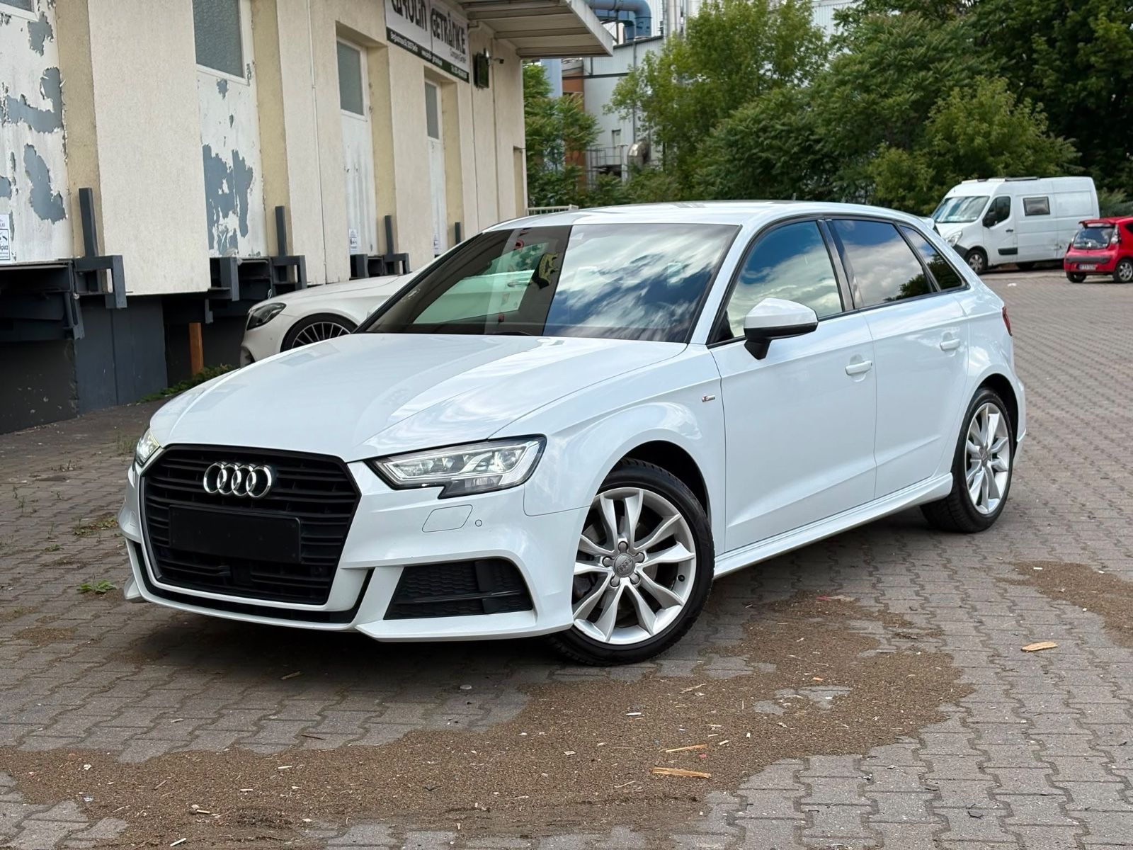 AUDI A3 Sportback 35 TFSI S line CAM B&amp;O VIRTUELL LED