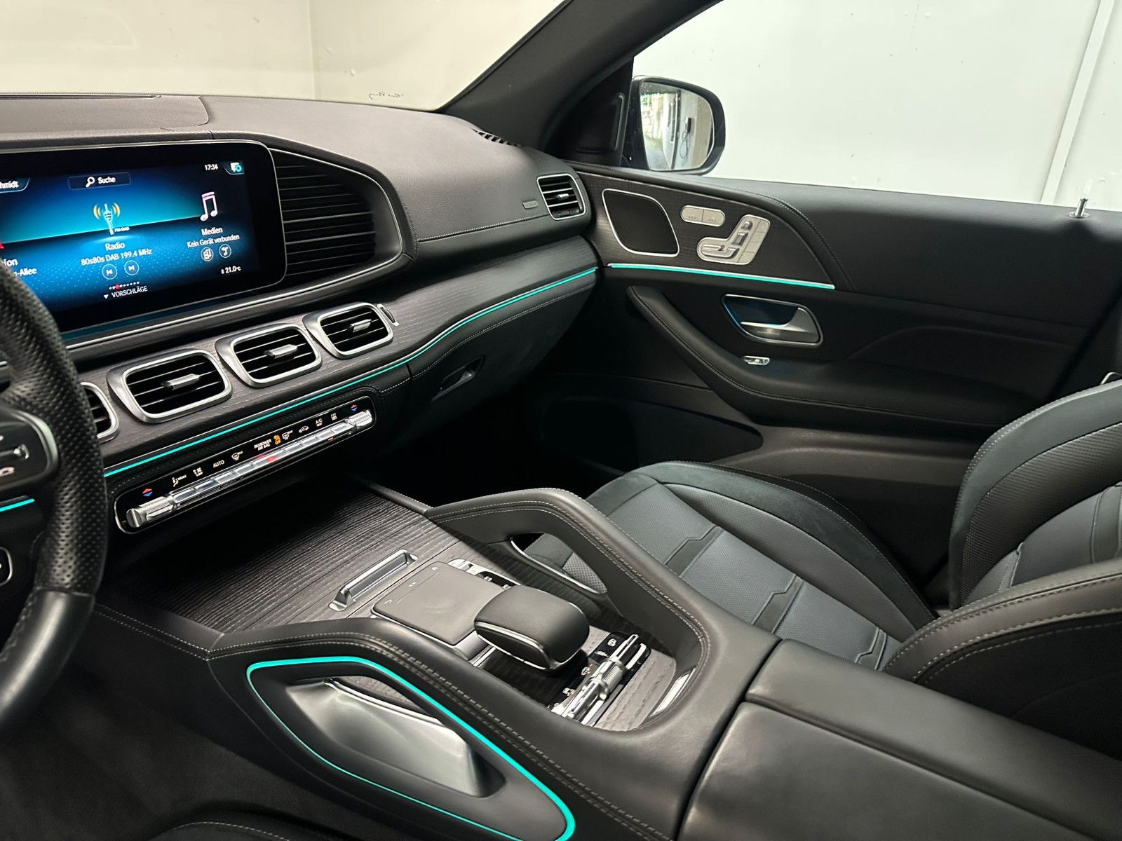 Fahrzeugabbildung Mercedes-Benz GLE 63 4MATIC+ *PANORAMA*HEADUP*KEGO*