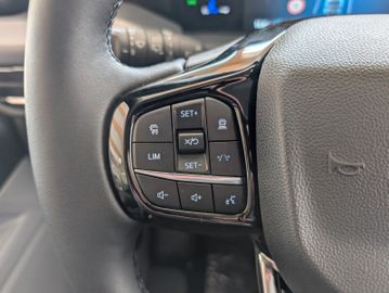 Ford Tourneo Custom Tit. 2.0 L1 AT,19"