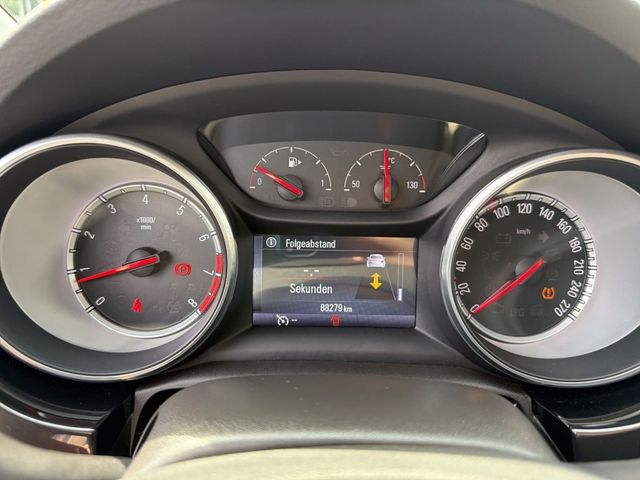 Opel ASTRA  INNOVATION 1.4 TURBO, 150PS