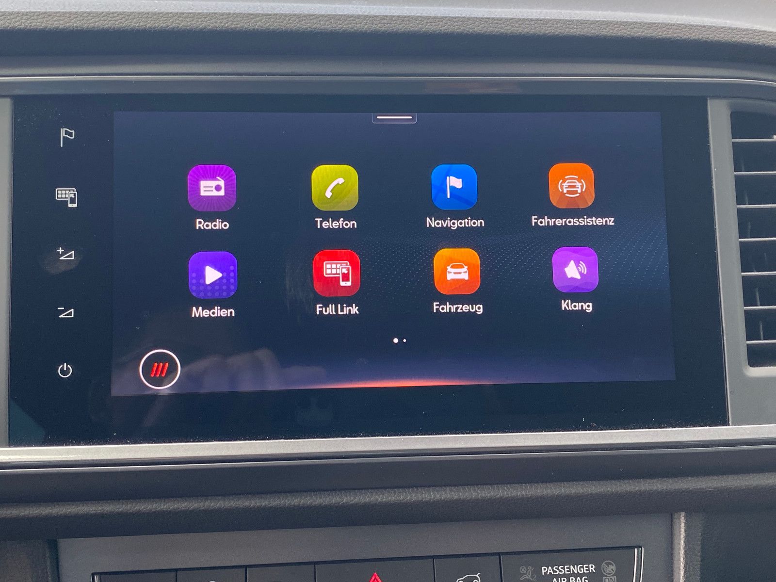 Fahrzeugabbildung CUPRA Ateca 2,0 TSI DSG VZ 4Drive *NAVI *AHZV *Winterp