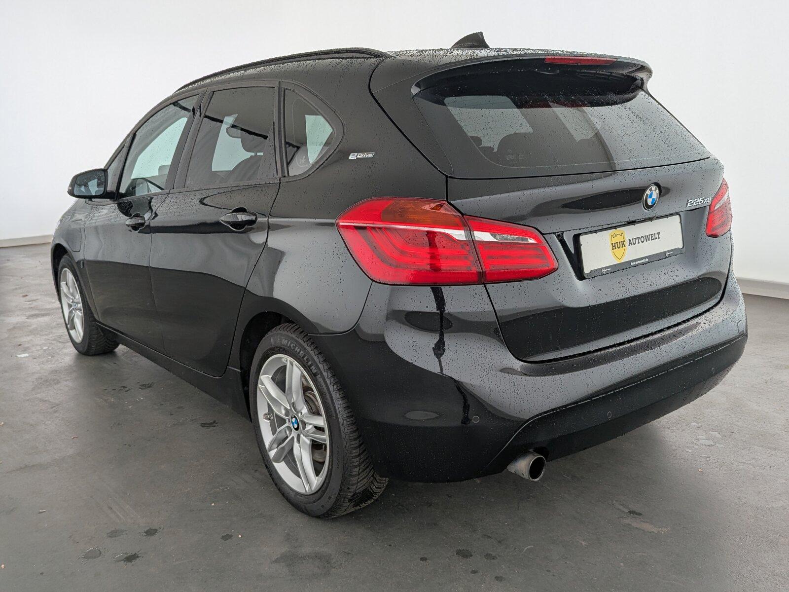 BMW 225xe AT Advantage LED+NAVI+SHZ+PDC+Autom./Klima