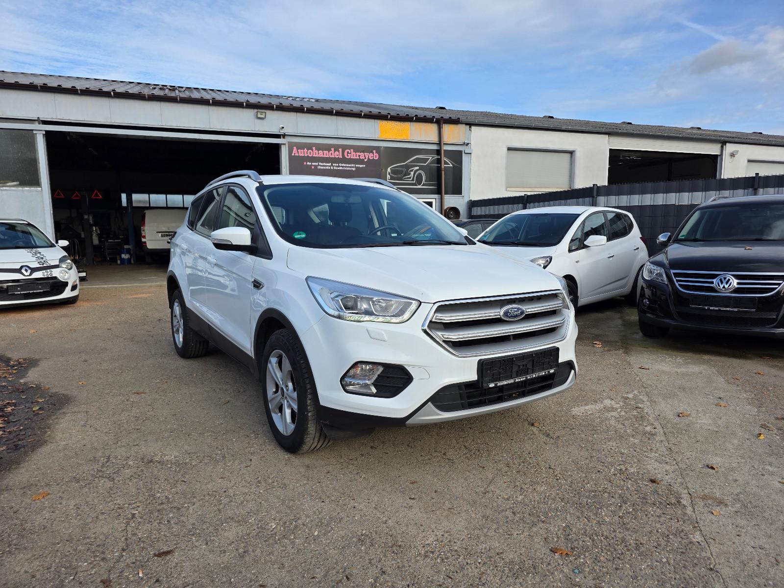 Ford Kuga Cool & Connect